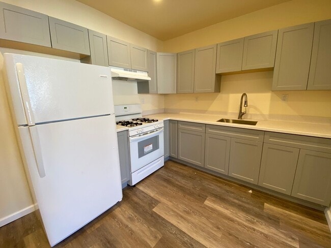 property at 12 S Miller St