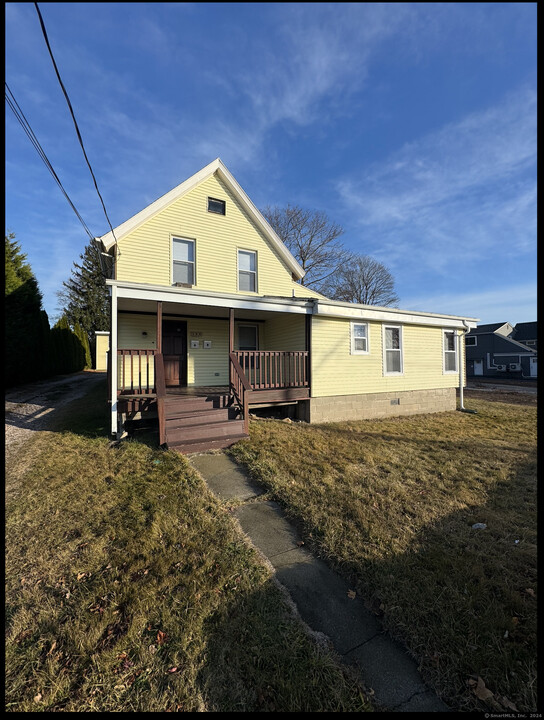 280 Mitchell St-Unit -B in Groton, CT - Building Photo