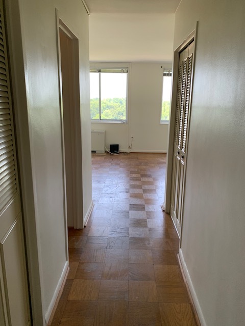 property at 10401 Grosvenor Pl