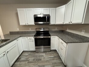 6902 Trailride N in Milton, FL - Building Photo - Building Photo