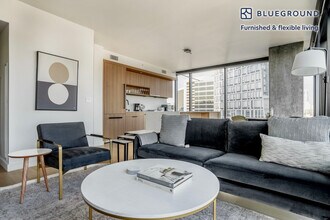 30 Otis St in San Francisco, CA - Foto de edificio - Building Photo