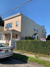 2511 6th Ave in Watervliet, NY - Building Photo - Building Photo