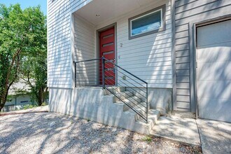 5308 Downs Dr in Austin, TX - Building Photo - Building Photo