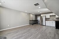 1014 N 64th St photo'