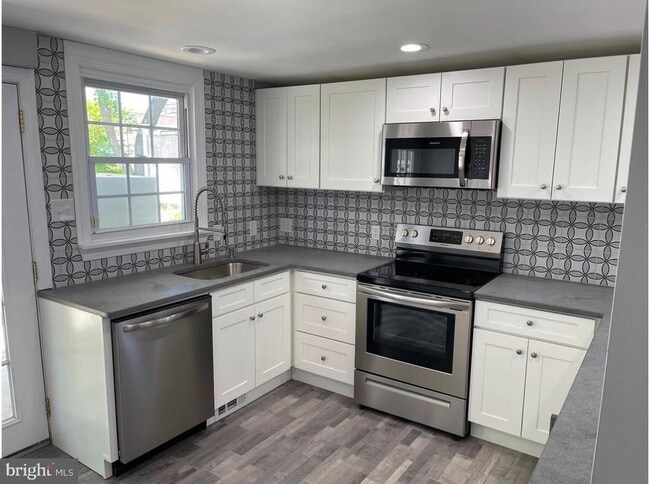 425 Main St in Royersford, PA - Building Photo - Building Photo