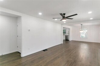 2533 Kelly Lake Rd-Unit -A in Decatur, GA - Building Photo - Building Photo
