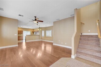 8404 Winterchase Pl in Las Vegas, NV - Building Photo - Building Photo