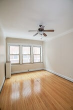 7713 N Sheridan Rd in Chicago, IL - Building Photo - Building Photo
