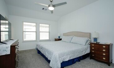 9905 Gln Brk Ln in The Woodlands, TX - Building Photo - Building Photo