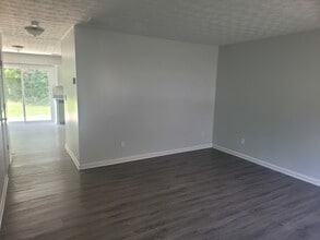 Room in Townhome on Bob White Ln SE in Conyers, GA - Building Photo - Building Photo