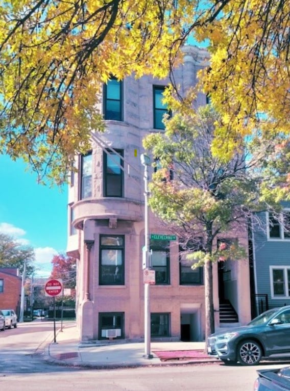 1612 N Cleveland Ave