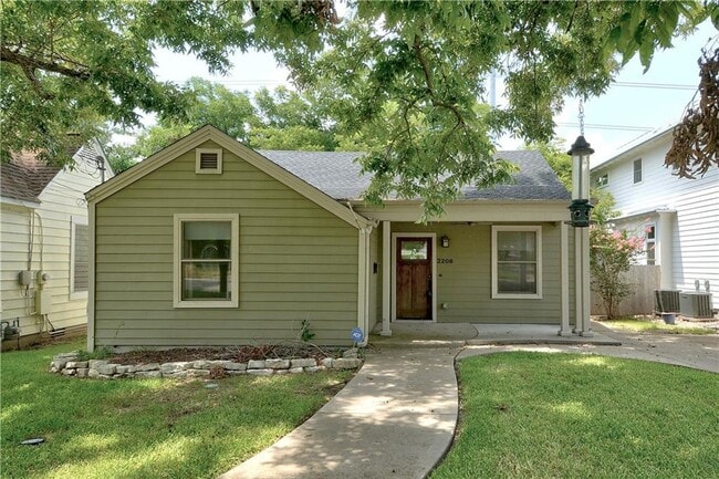 property at 2208 Newfield Ln