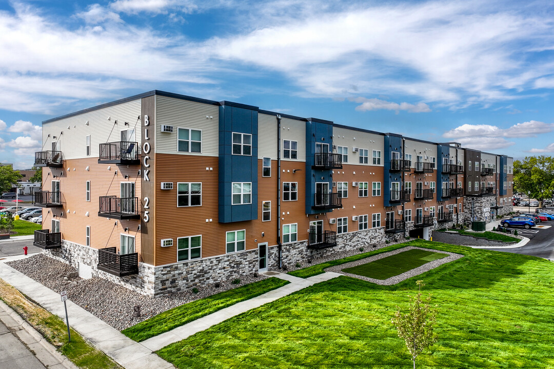 Block 25 Lofts in Willmar, MN - Foto de edificio