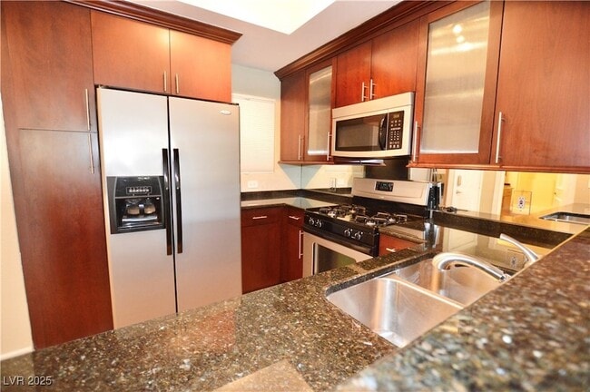 270 E Flamingo Rd, Unit 135 in Las Vegas, NV - Building Photo - Building Photo