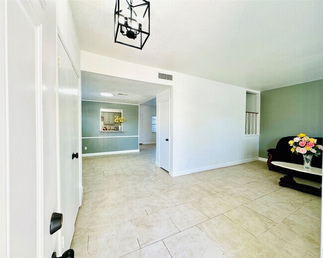 11127 Village Bend Ln in Houston, TX - Building Photo - Building Photo