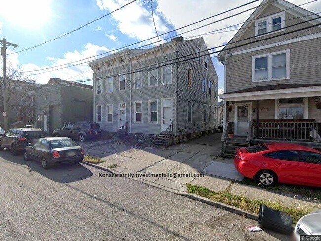 2921 Glendora Ave in Cincinnati, OH - Building Photo - Building Photo