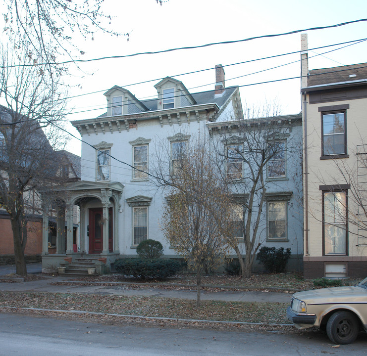 6 Union St in Schenectady, NY - Building Photo