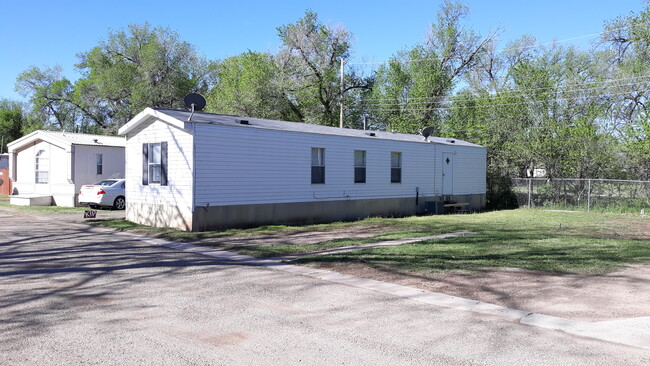 4611 Dumas Dr in Amarillo, TX - Building Photo - Building Photo