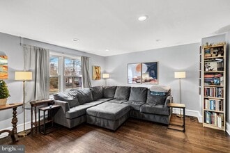 339 Comly Ave in Collingswood, NJ - Building Photo - Building Photo