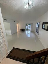 2718 S University Dr in Davie, FL - Building Photo - Building Photo