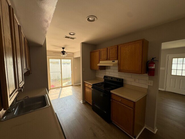 6 Lyric Ct in Sicklerville, NJ - Building Photo - Building Photo