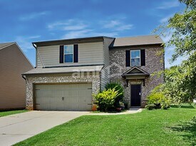 2324 Joplin St in Jonesboro, GA - Building Photo