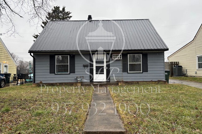 1029 Blakley Dr in Dayton, OH - Building Photo - Building Photo