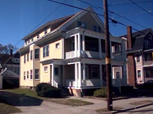 62 Lenox Ave in Providence, RI - Foto de edificio - Building Photo