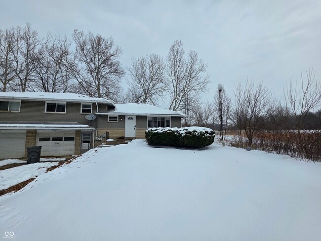 property at 10166 Southeastern Ave