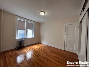 131 Washington St in Boston, MA - Building Photo - Building Photo