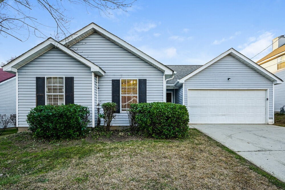 3741 Salem Meadows Dr in Stonecrest, GA - Building Photo