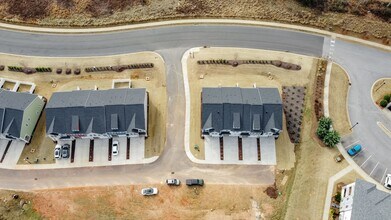 205 Shallons Dr in Greenville, SC - Building Photo - Building Photo