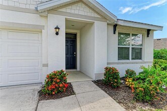 2825 Greenleaf Ter in Parrish, FL - Foto de edificio - Building Photo