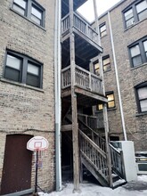 1739 W 80th St in Chicago, IL - Building Photo - Building Photo