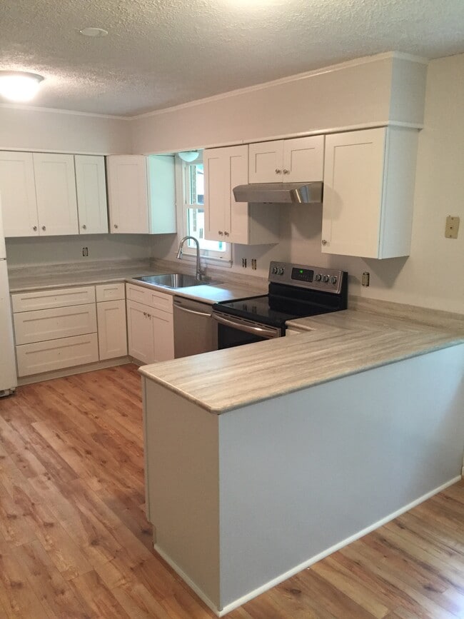 18 Oakwood Dr in Front Royal, VA - Building Photo - Building Photo