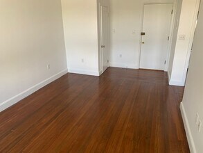 319 Tappan St in Brookline, MA - Building Photo - Building Photo