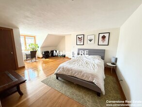 920 E 4th St, Unit 1 in Boston, MA - Building Photo - Building Photo