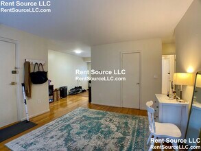 118 Windsor Rd, Unit 4 in Medford, MA - Building Photo - Building Photo