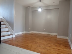 203 Crystal St in Brooklyn, NY - Building Photo - Building Photo