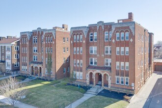 Parkside in Cleveland, OH - Foto de edificio - Building Photo