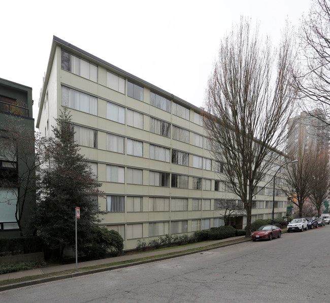 Barafield Apartments in Vancouver, BC - Building Photo - Building Photo