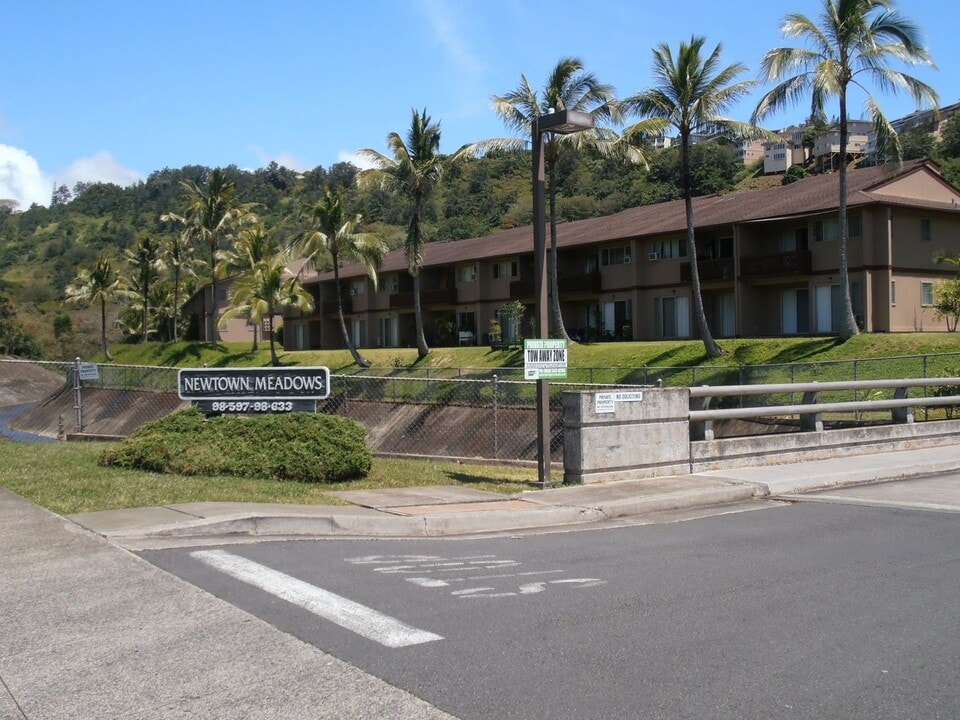 98-601-601 Kilinoe St in Aiea, HI - Building Photo