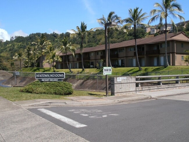 property at 98-601-601 Kilinoe St