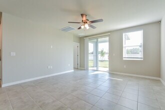 5244 Stephs Field St in St. Cloud, FL - Building Photo - Building Photo