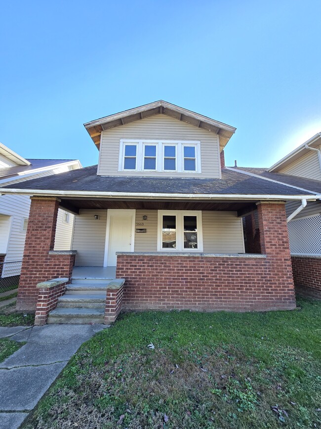 property at 2663 Chesterfield Ave