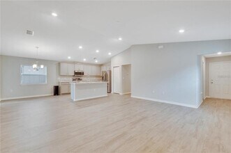 4279 Swan St in Haines City, FL - Building Photo - Building Photo