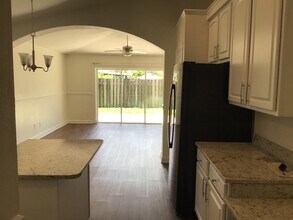 3232 Falcon Point Dr in Kissimmee, FL - Building Photo - Building Photo