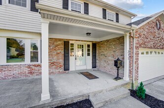 271 Albright Dr in Loveland, OH - Foto de edificio - Building Photo