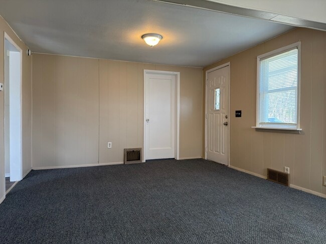 3129 Lapey St in Rockford, IL - Building Photo - Building Photo