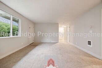 3442 SE 8th Ave in Portland, OR - Building Photo - Building Photo